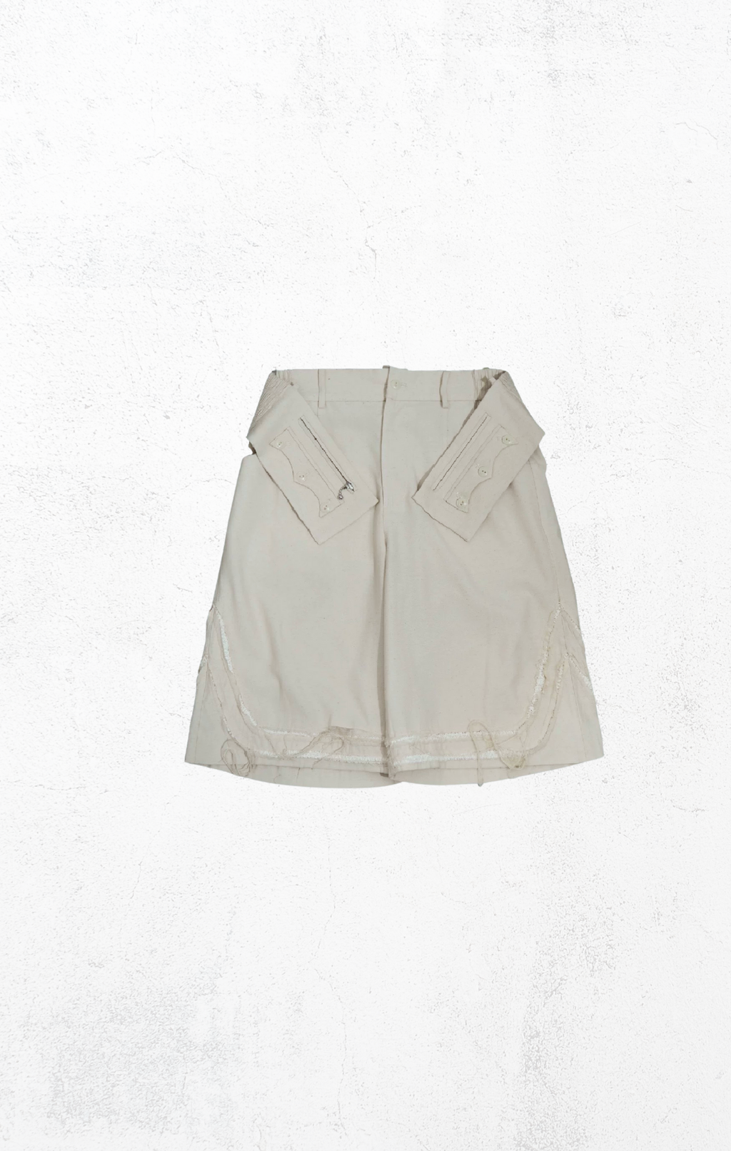 KidA in my Opinion 25ss | Damaged Frings Shorts Almond