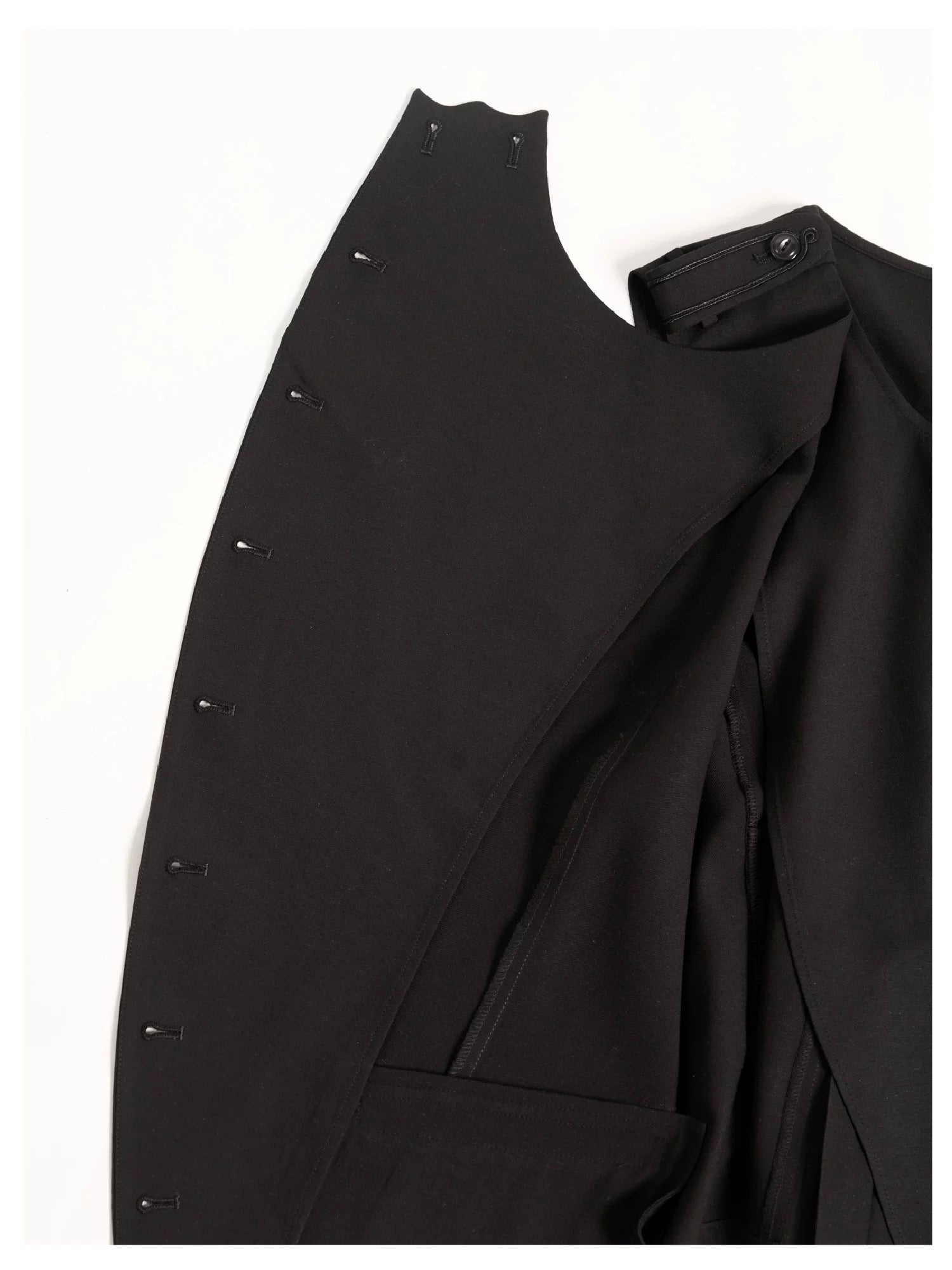 KidA in my Opinion 25ss | Fencing Vest black